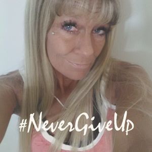 Meet your Posher, Debi